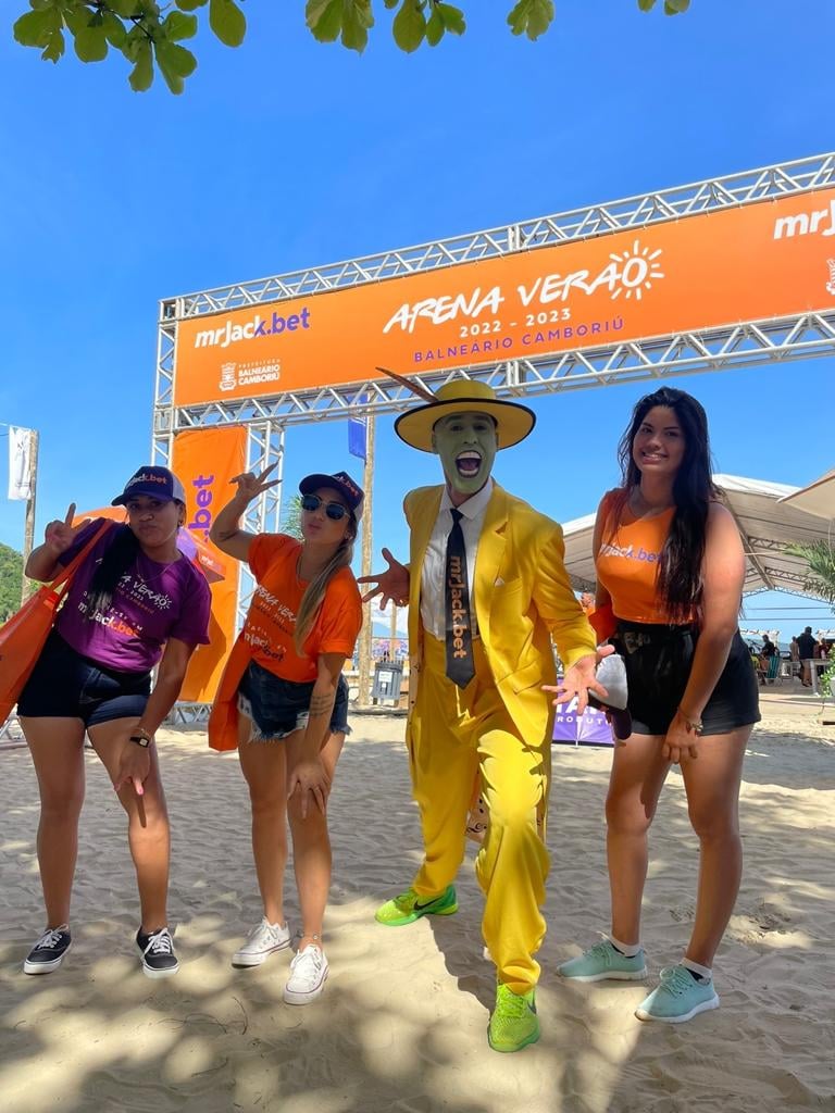 Portal de entrada da Arena Mr. Jack — Verão 2022-2023